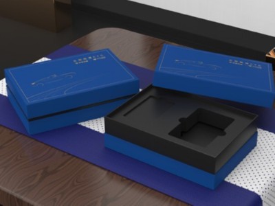 電子產(chǎn)品包裝盒天地蓋應(yīng)該搭配什么內(nèi)托呢？