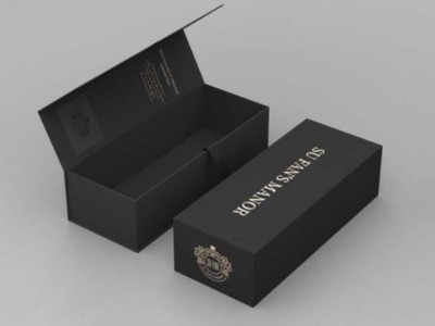 包裝盒定制廠家為您分析，為什么酒盒包裝覆膜后會出現顏色色差？